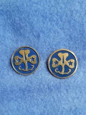 Vintage Girl Scouts World Association Pins - Trefoil Design Set Of 2 Pins